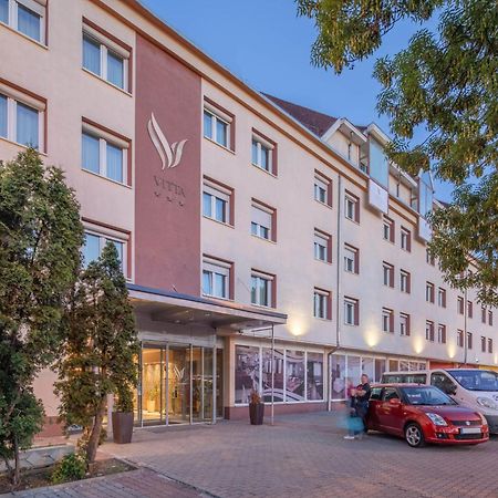 Vitta Hotel Superior Budapest Exteriör bild