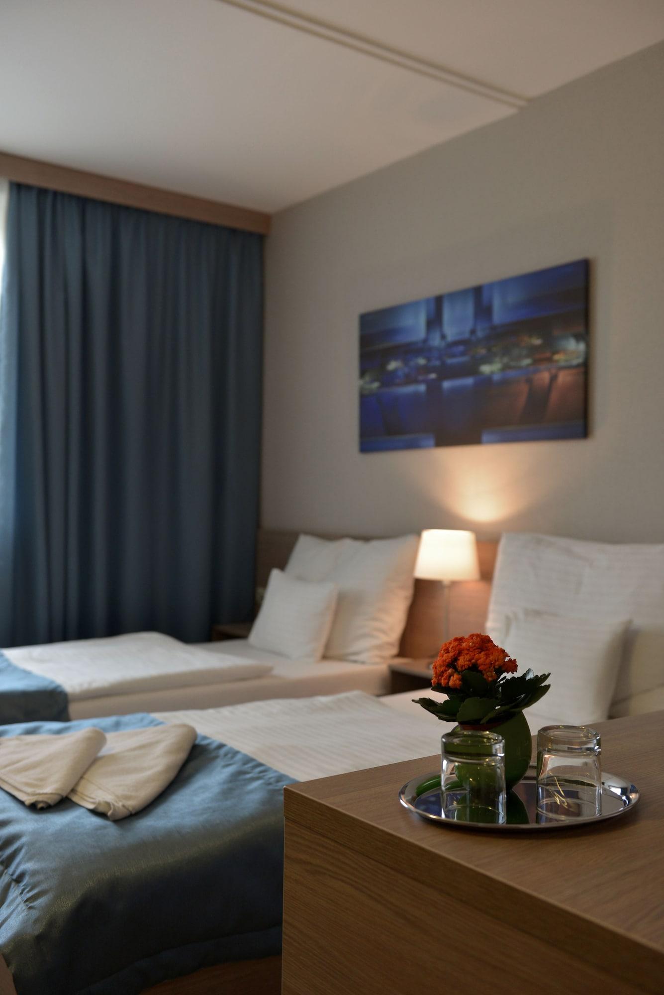 Vitta Hotel Superior Budapest Exteriör bild
