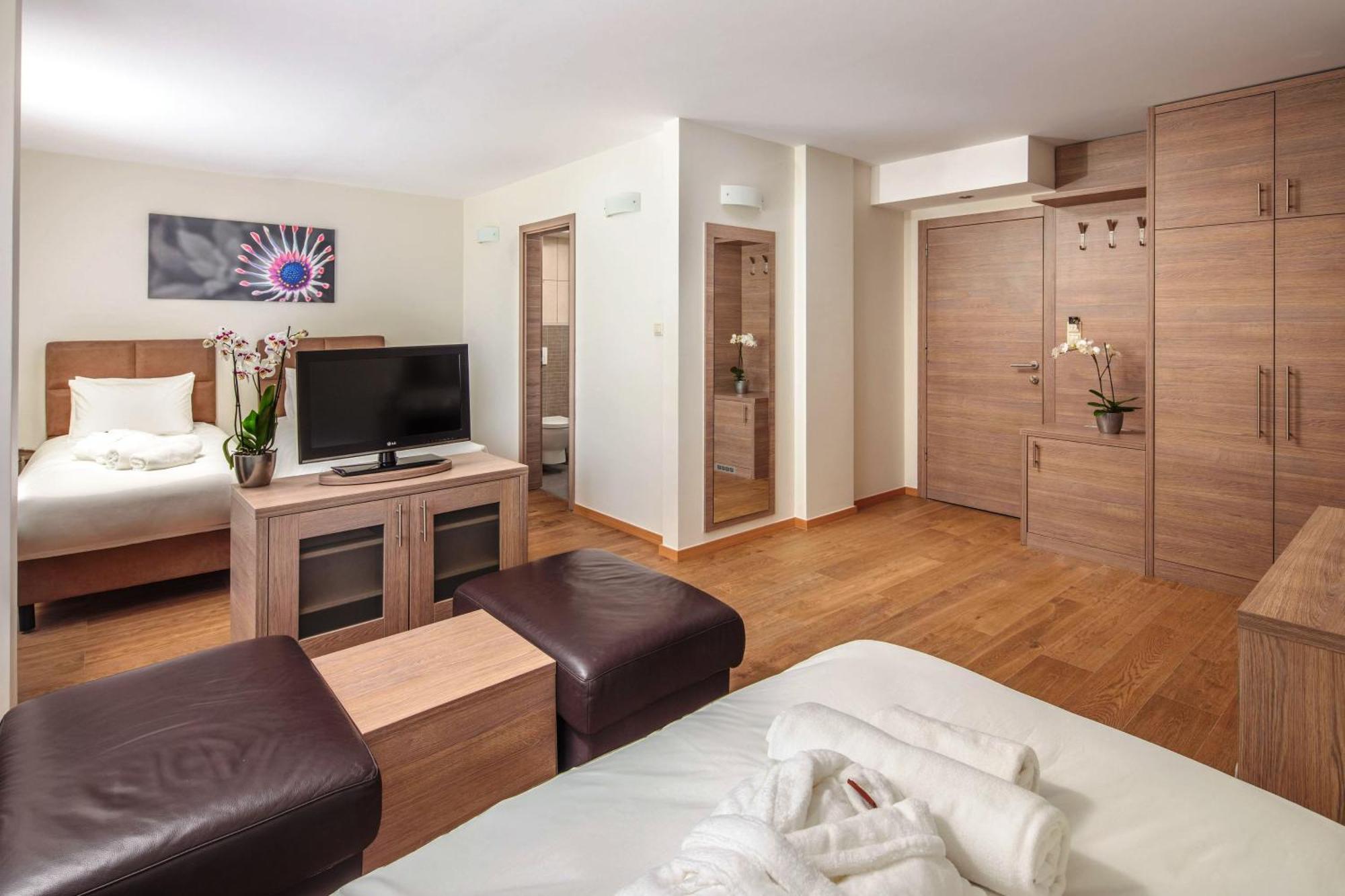 Vitta Hotel Superior Budapest Exteriör bild